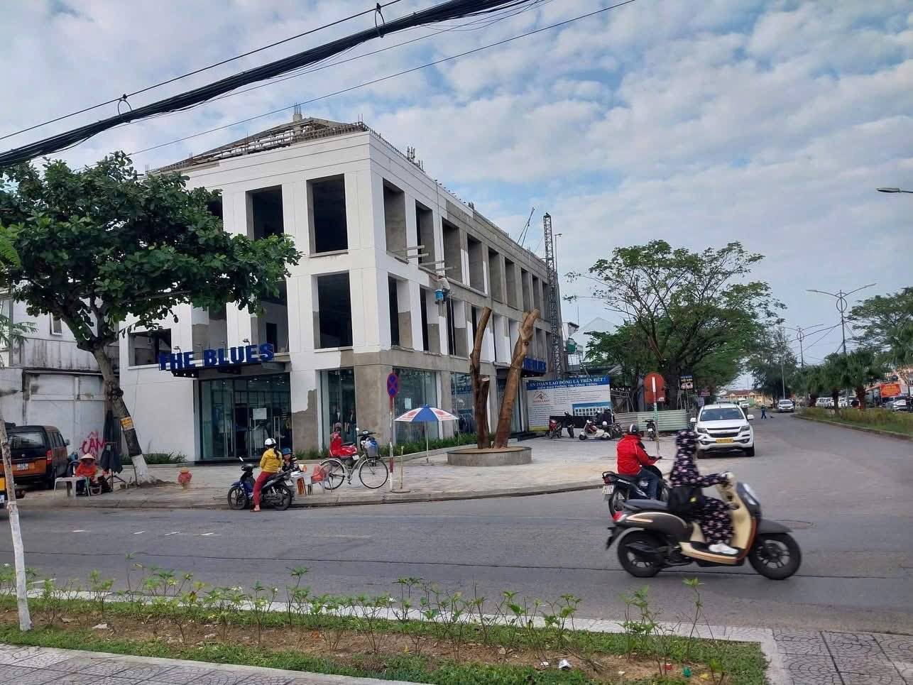 Blue Exchange - Hội An